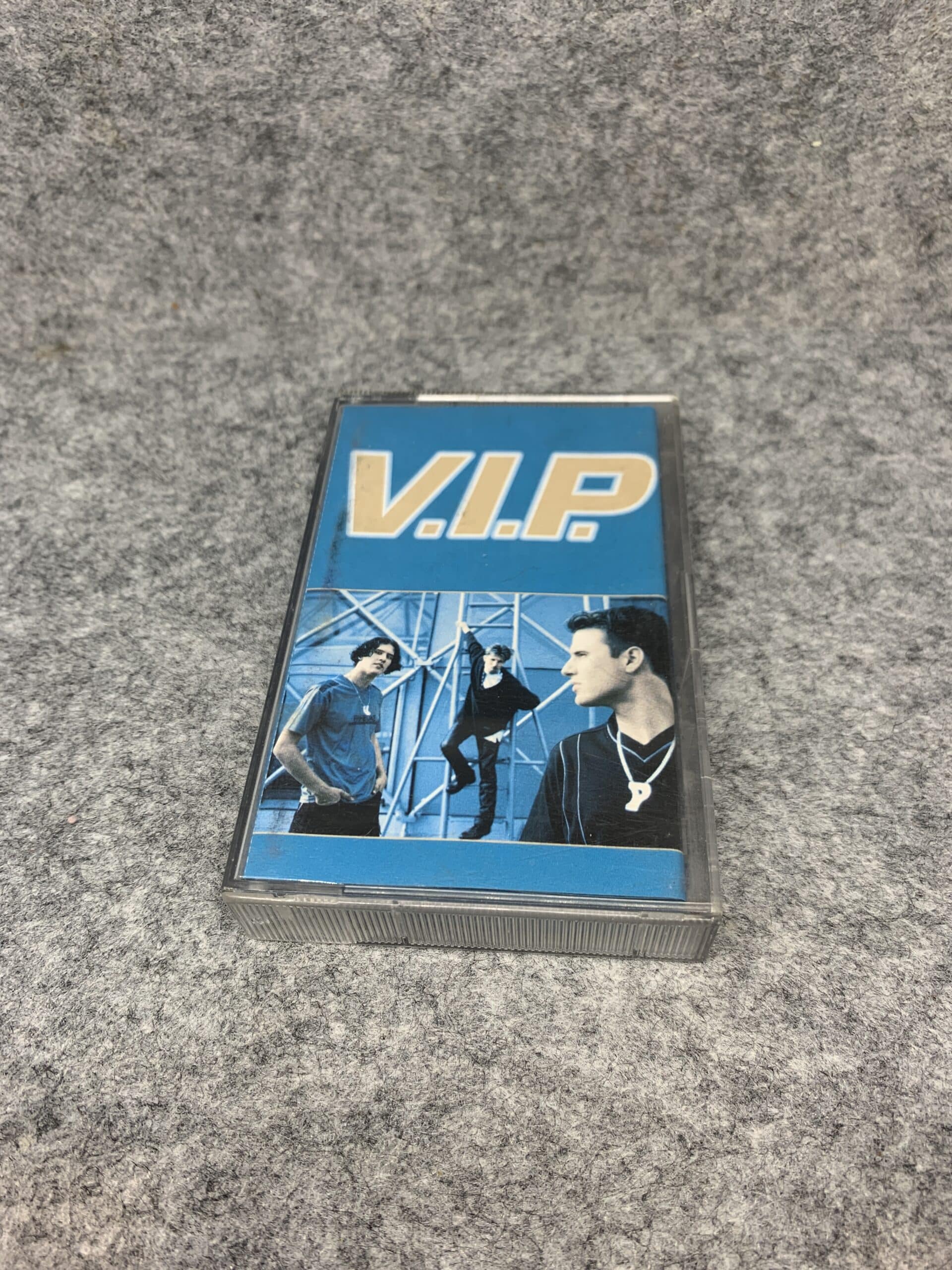 MC KAZETA V.I.P