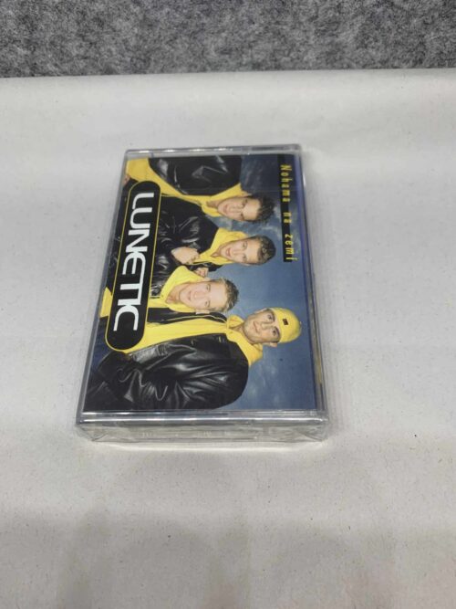 MC  KAZETA - LUNETIC - Nohama na zemi / Nová